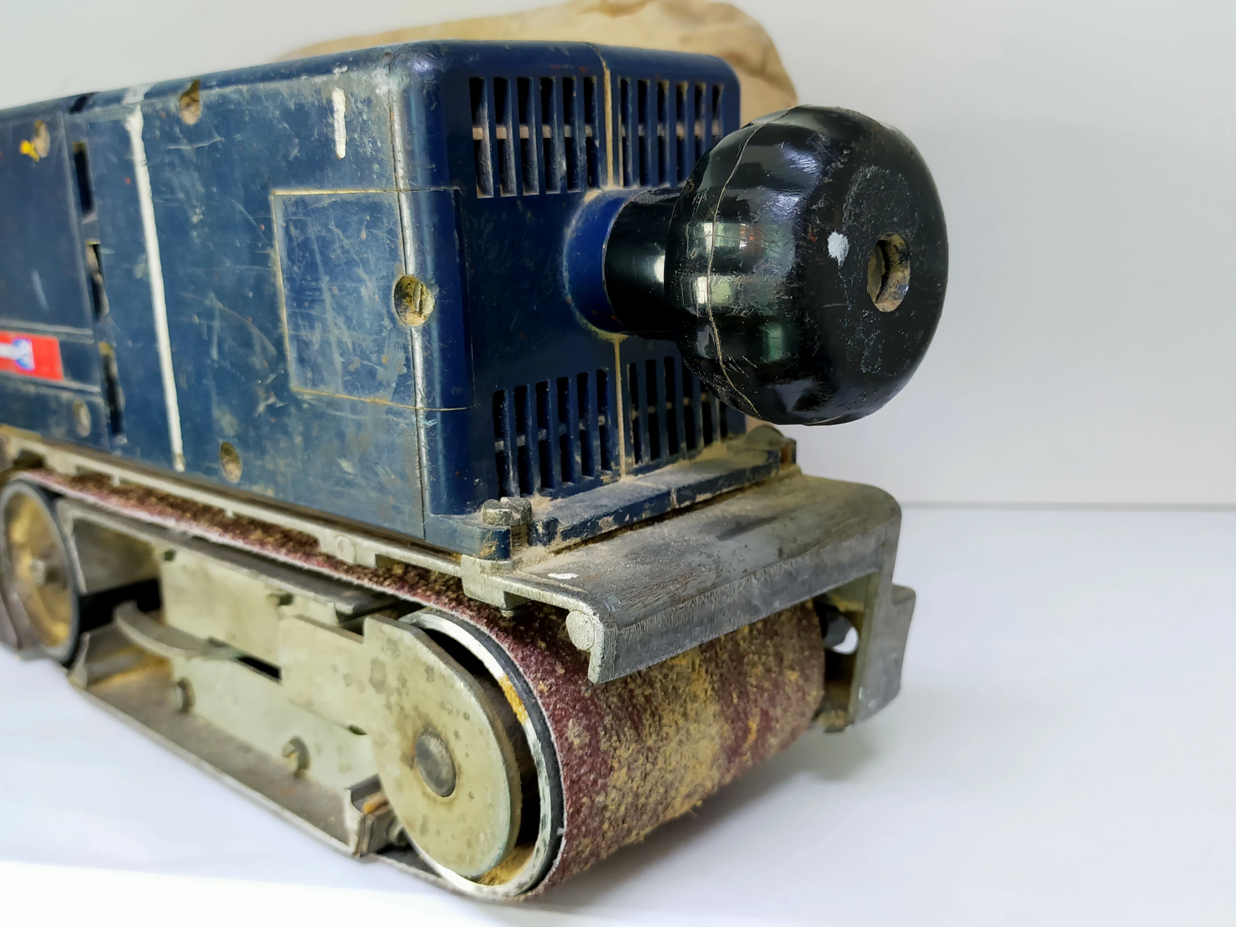 szlifierka-tasmowa-celma-dbsmm-75c-1030-w-230-v-marka-celma