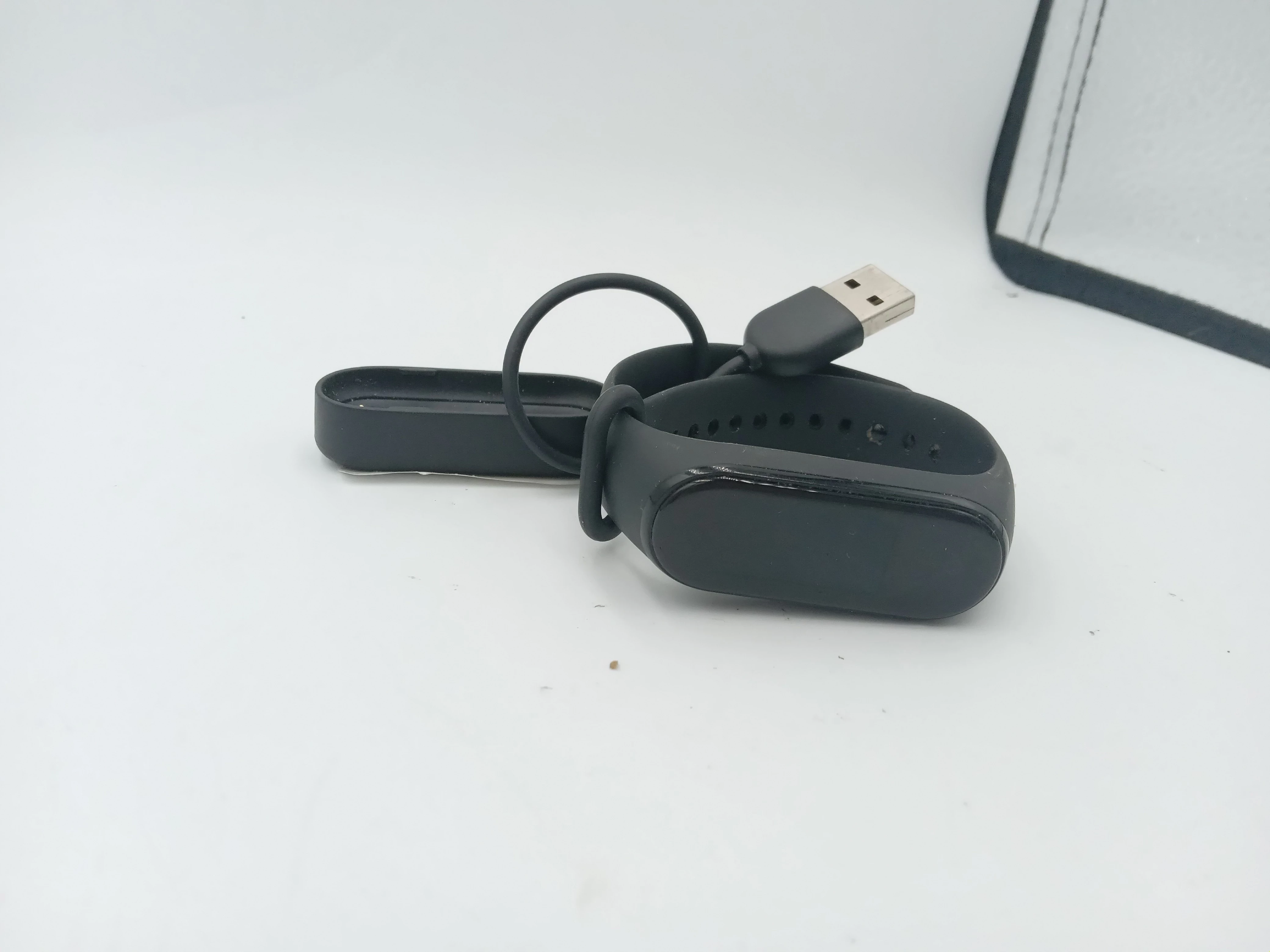 xiaomi-mi-band-5-stan-uzywany