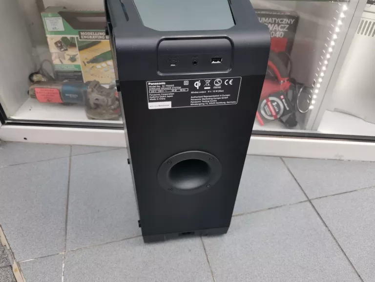 glosnik-przenosny-panasonic-sc-tmax5eg-k-pudelko-zasilanie-sieciowe