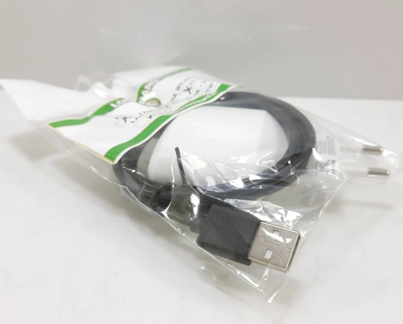 ladowarka-loombard-3w1-mikro-typ-c-iphone-kod-producenta-687365