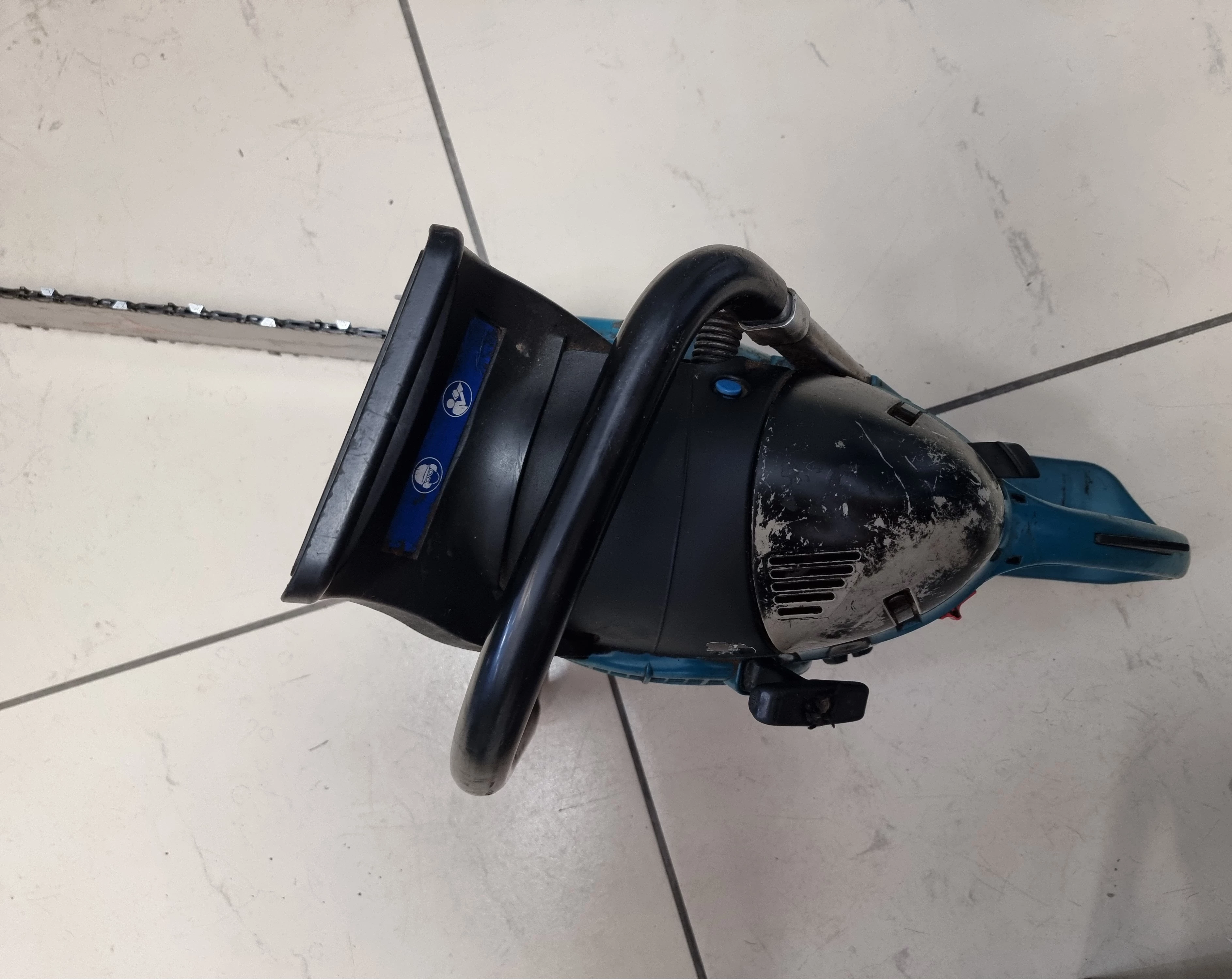 pila-spalinowa-makita-dcs7301-stan-uzywany