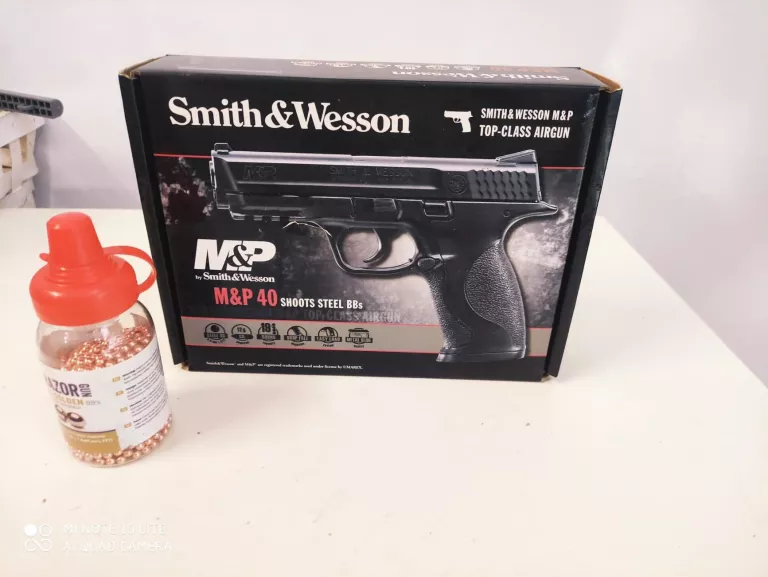 WIATRUWKA SMITH & WESSON M&P 40 KOMPLET