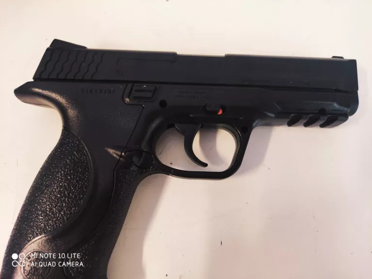 WIATRUWKA SMITH & WESSON M&P 40 KOMPLET