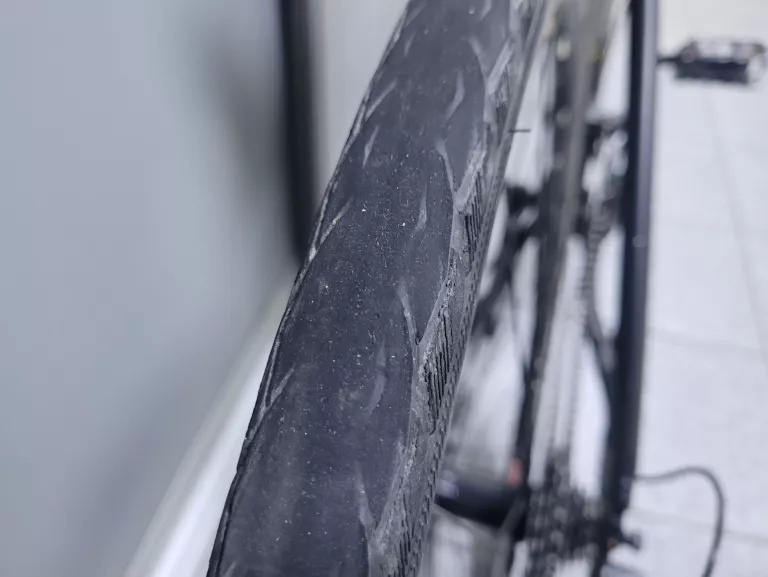 GRAVEL KONA ROVE AL | RAMA 49 CM | 28 | CZARNY