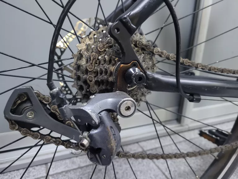 GRAVEL KONA ROVE AL | RAMA 49 CM | 28 | CZARNY