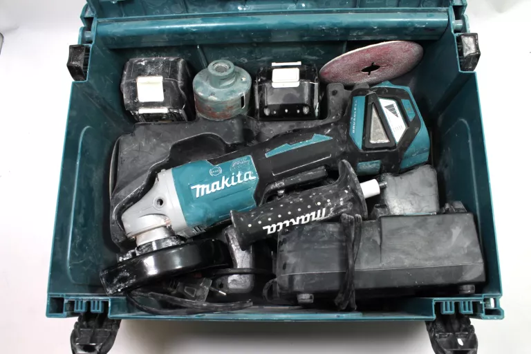 SZLIFIERKA MAKITA DGA517 SKRZYNKA