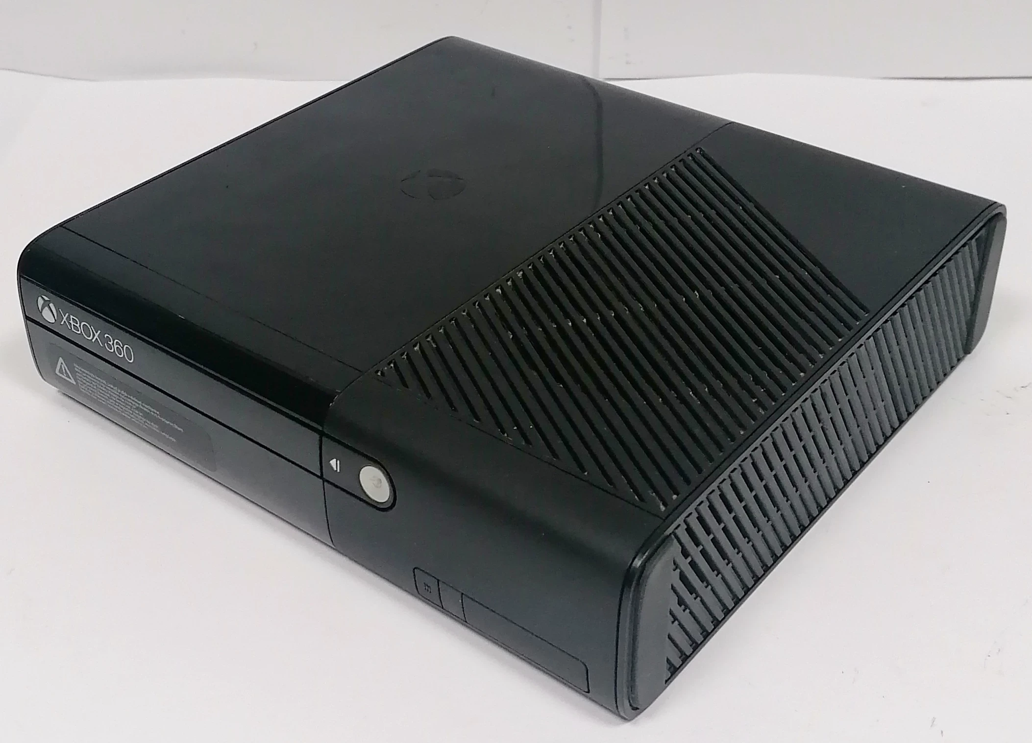 konsola-xbox-360-kolor-czarny