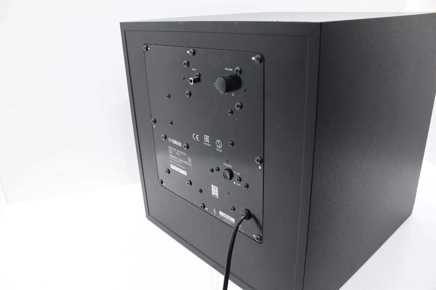 subwoofer-yamaha-ns-sw100-rodzaj-aktywny