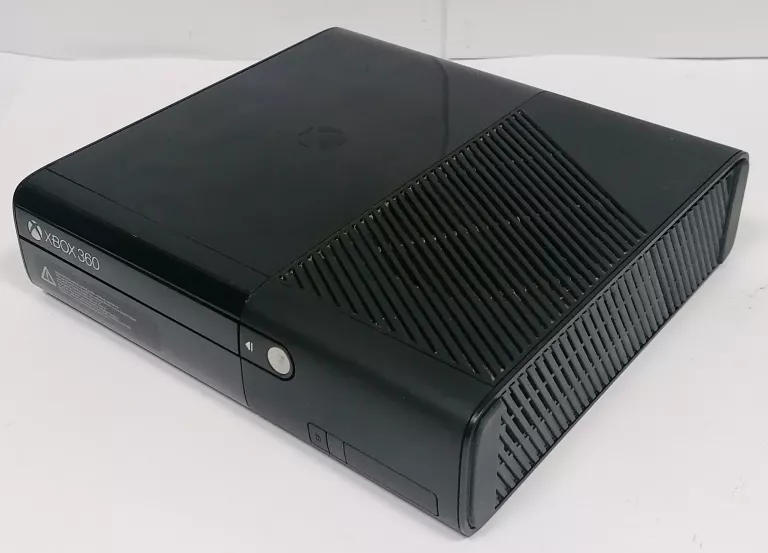 konsola-xbox-360-kolor-czarny
