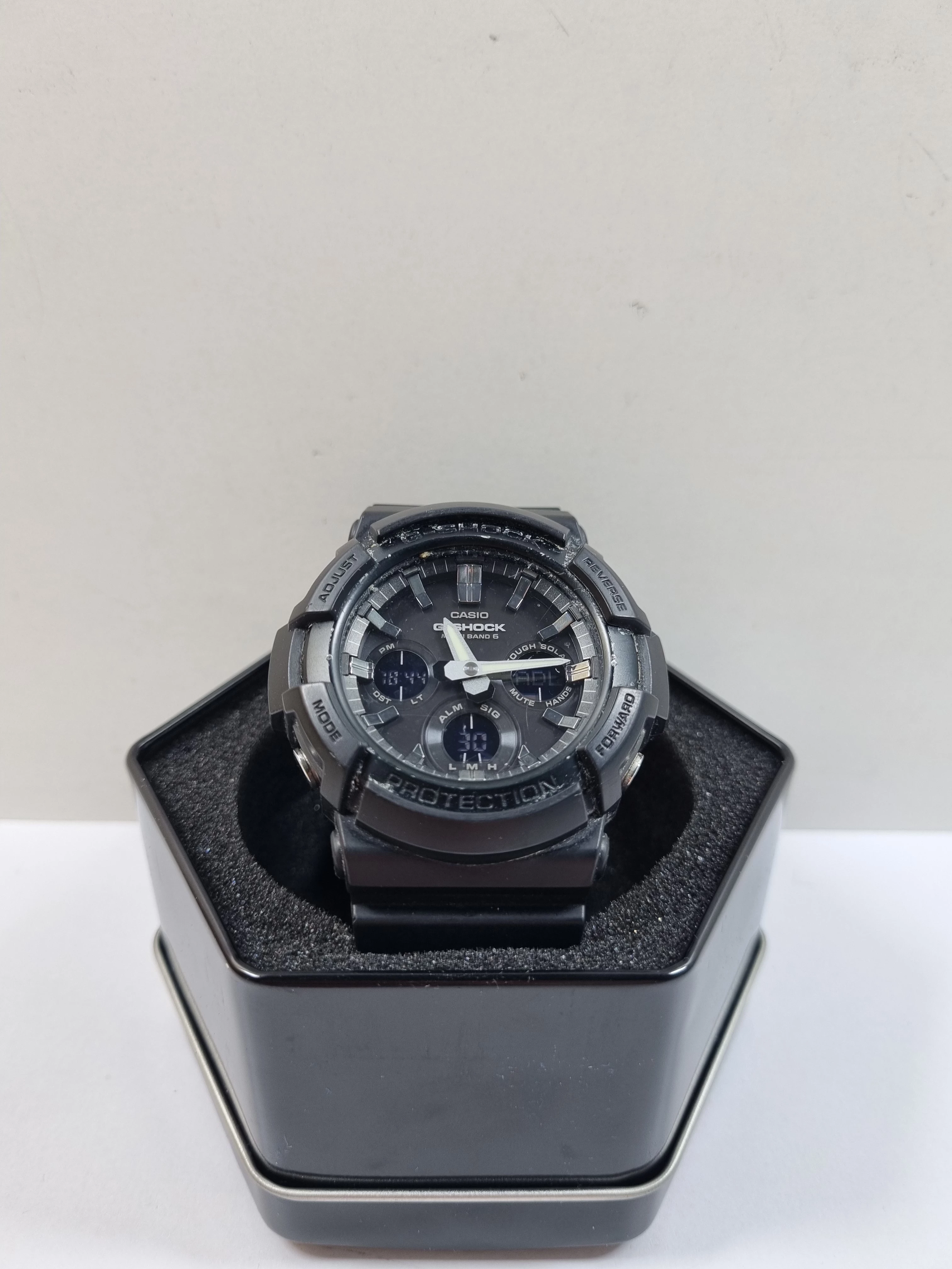 zegarek-casio-g-shock-5444-stan-uzywany