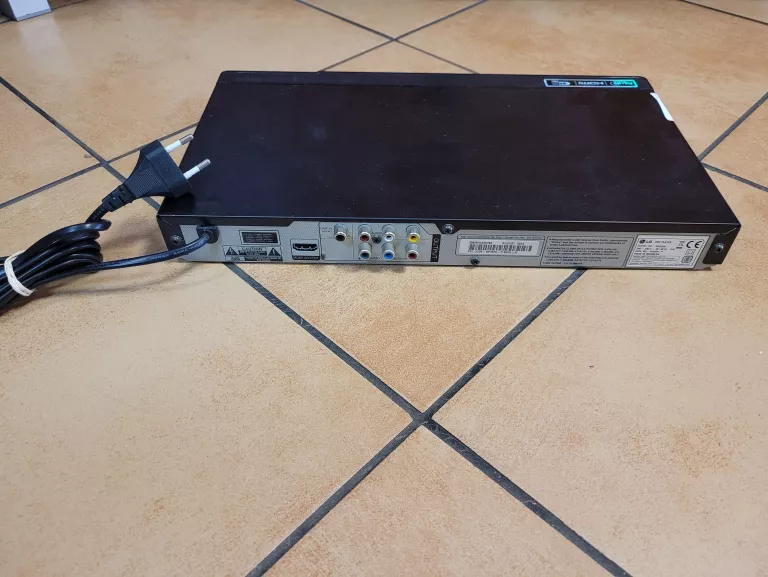 ODTWARZACZ DVD LG DP432H