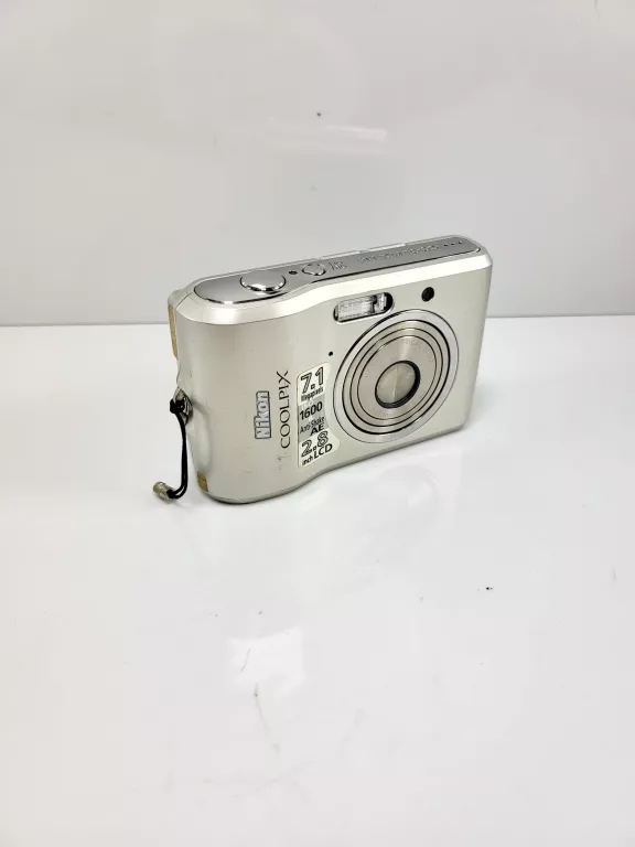 APARAT NIKON COOLPIX L16 KOMPLET
