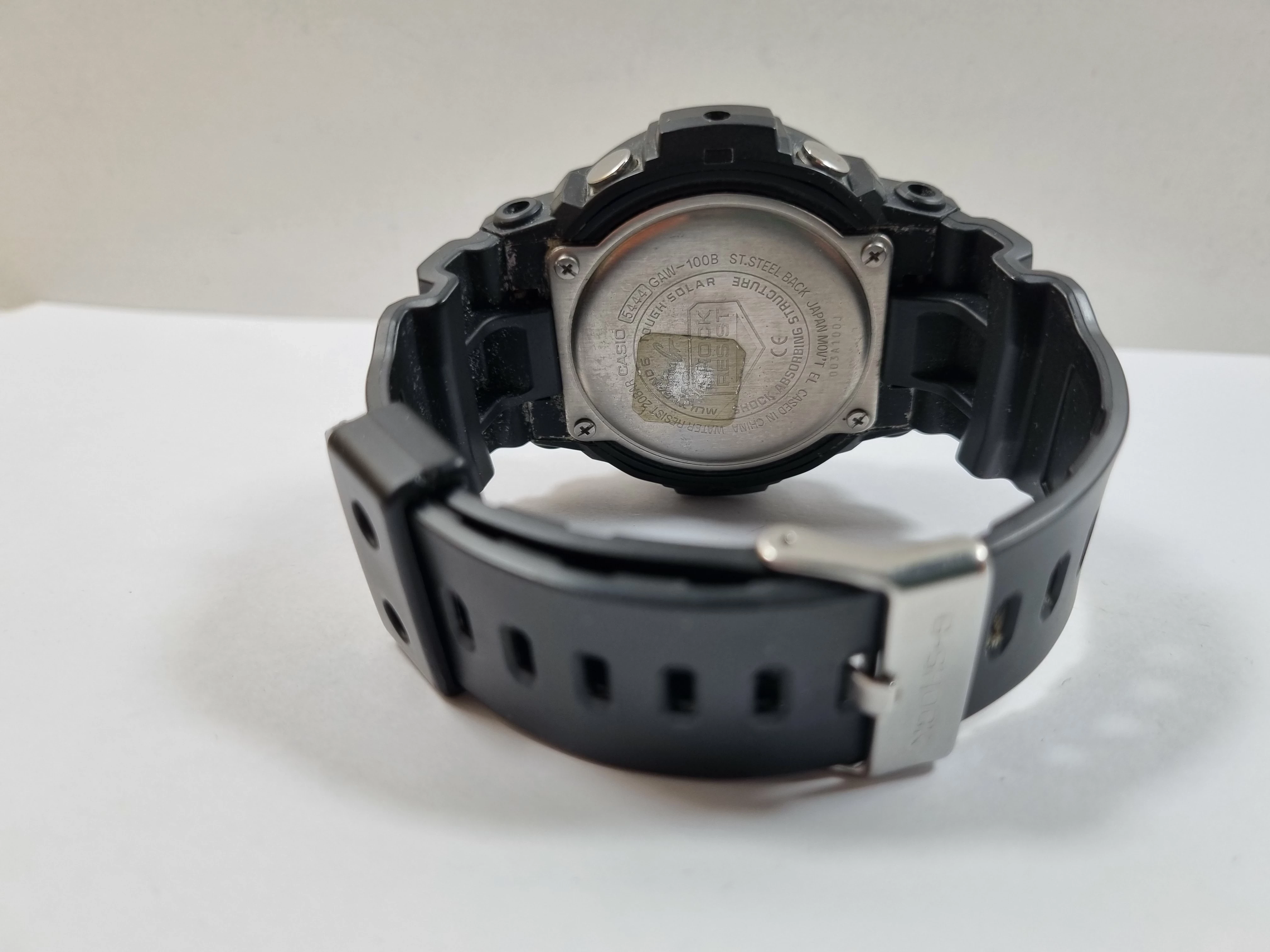 zegarek-casio-g-shock-5444-mechanizm-kwarcowy