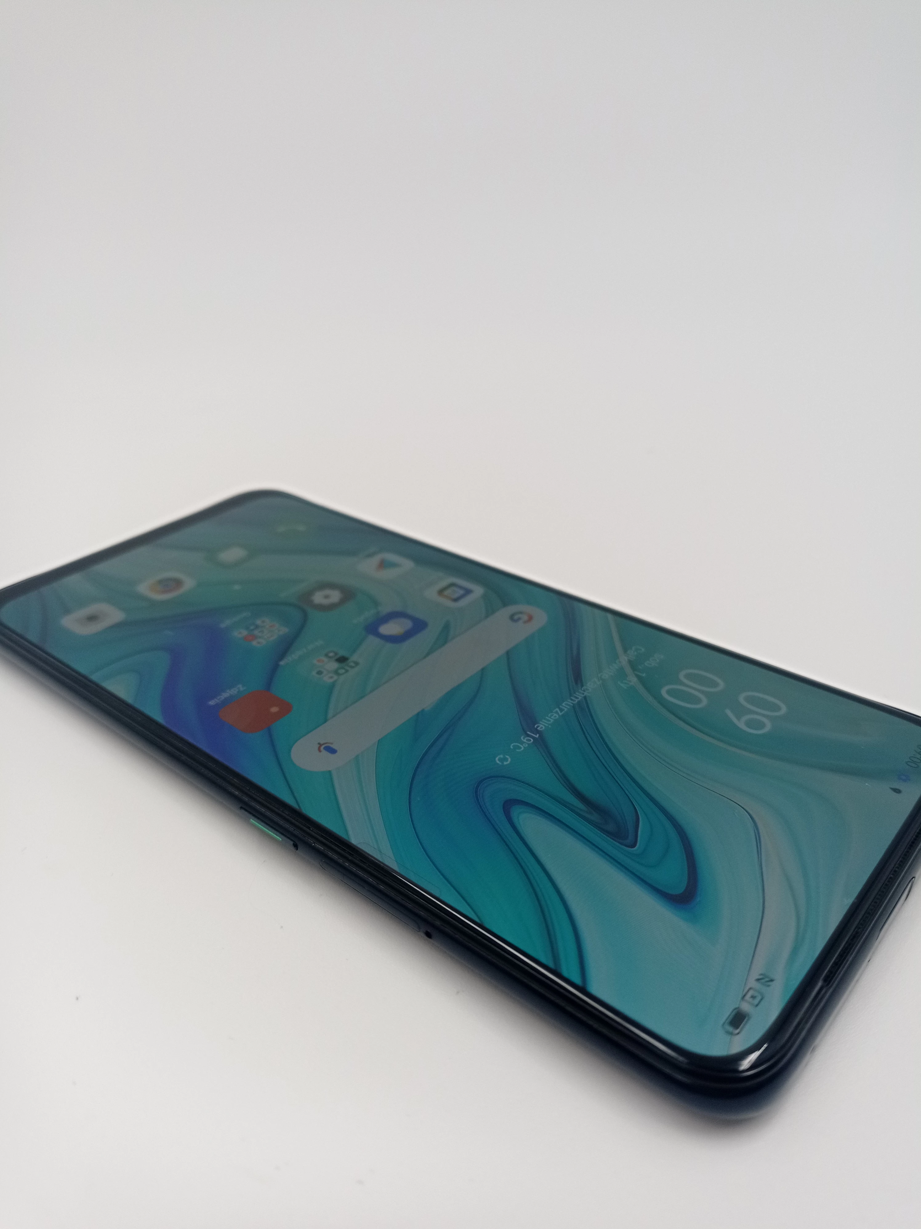 telefon-oppo-reno-2z-kolor-bialy