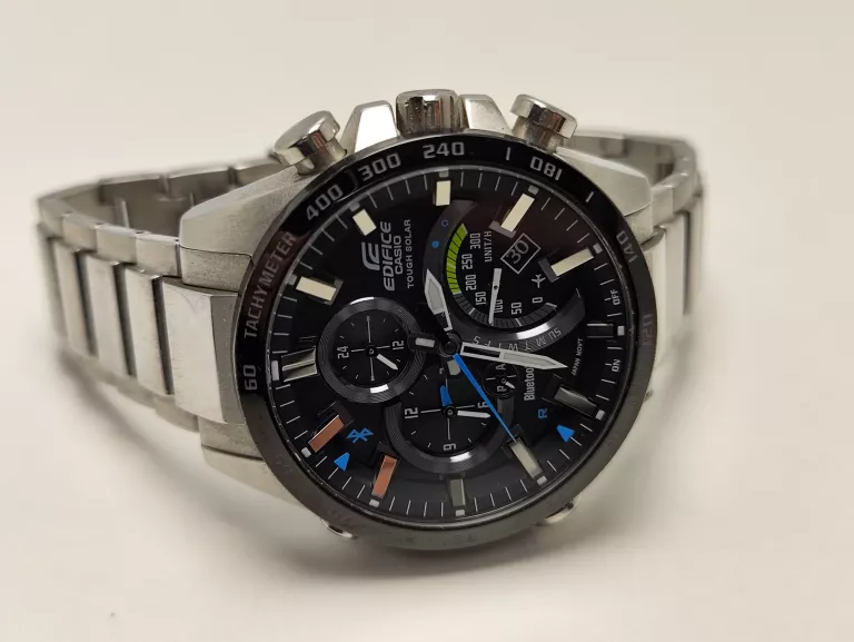 ZEGAREK CASIO EDIFICE EQB-501 HYBRYDA