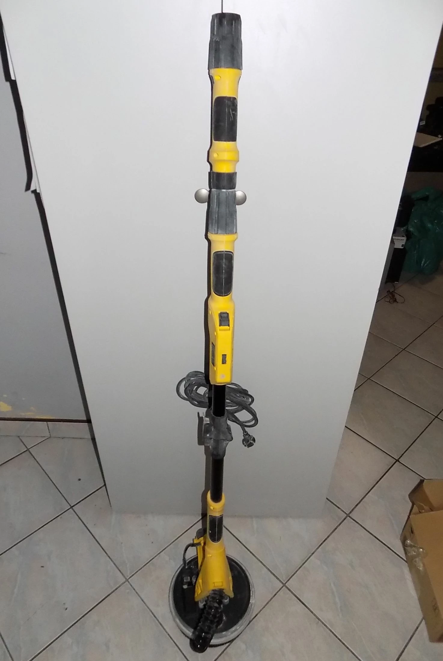 szlifierka-do-gipsu-zyrafa-stanley-sfmee500-750w-wyzwolenia-28-ozimek