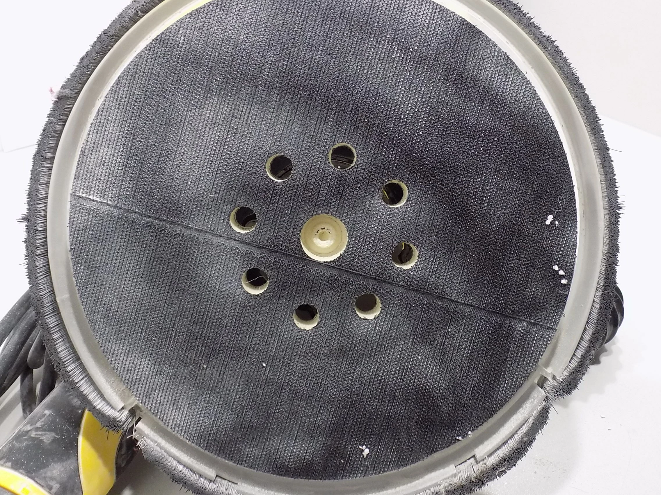 szlifierka-do-gipsu-zyrafa-stanley-sfmee500-750w-marka-stanley