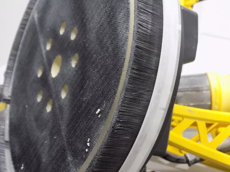 szlifierka-do-gipsu-zyrafa-stanley-sfmee500-750w-stan-uzywany