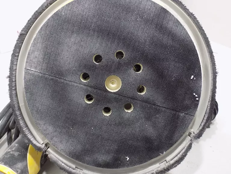 szlifierka-do-gipsu-zyrafa-stanley-sfmee500-750w-marka-stanley