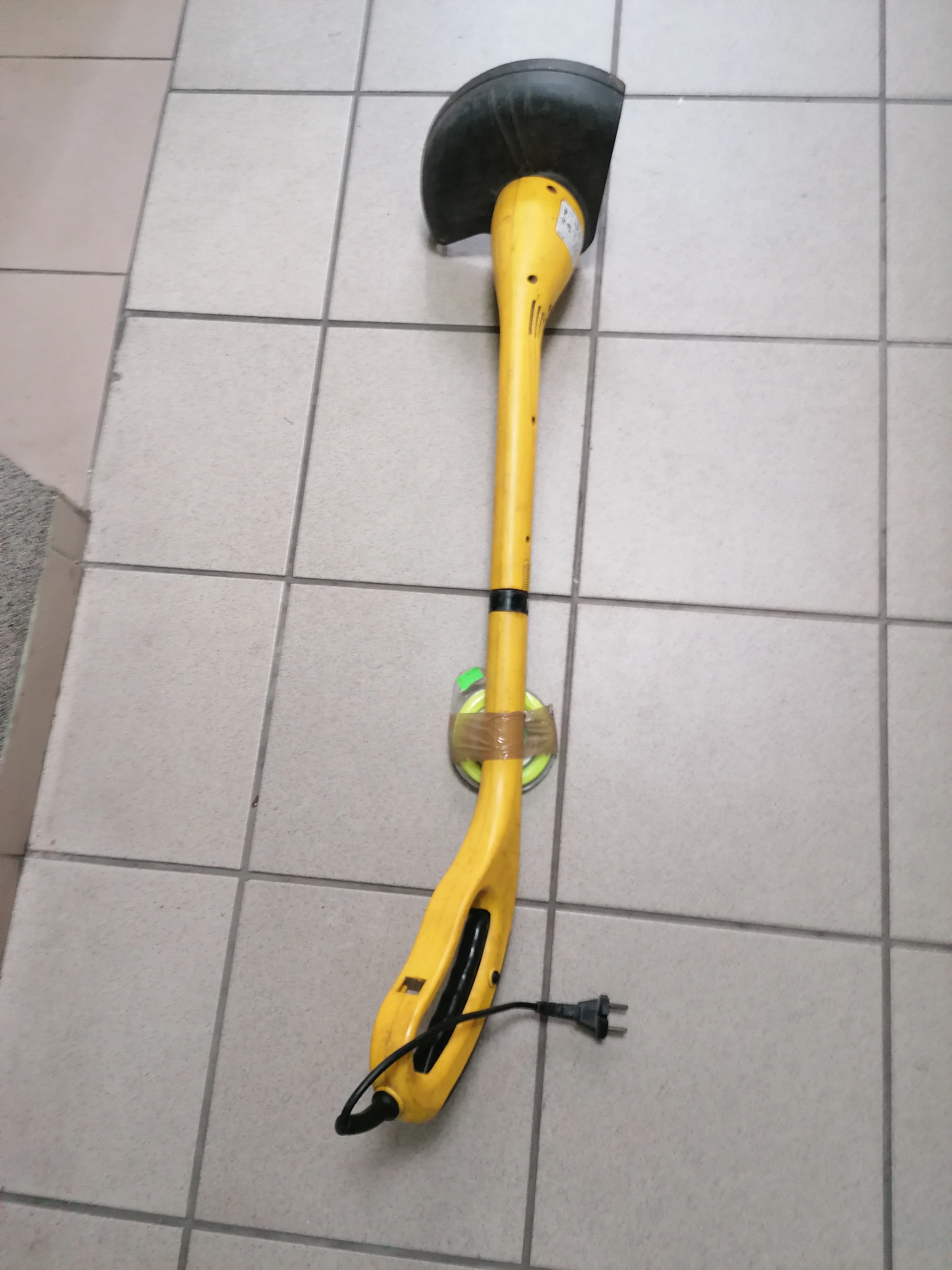 wykaszarka-kabit-w250-waga-narzedzia-2