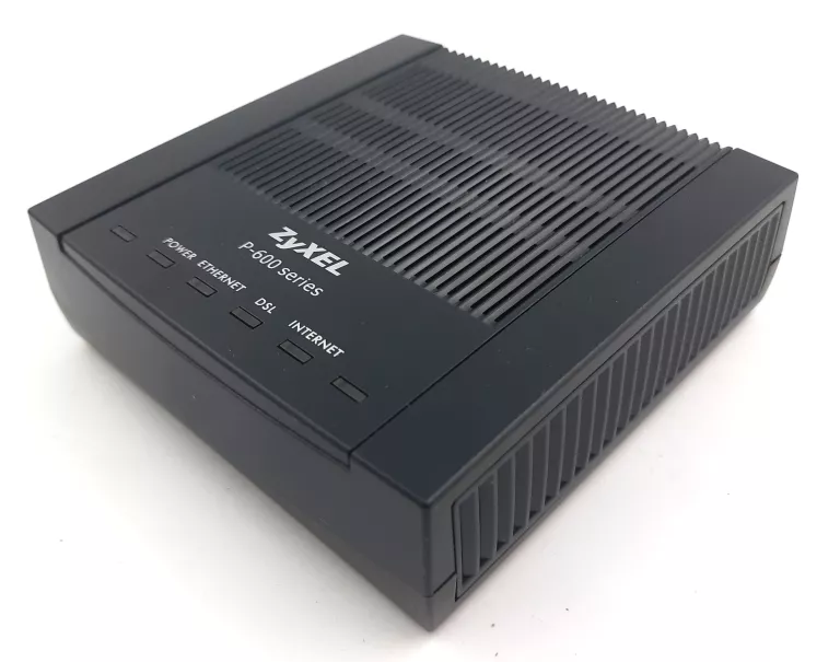 ROUTER-MODEM ZYXEL P-660R-D1 KOMPLET