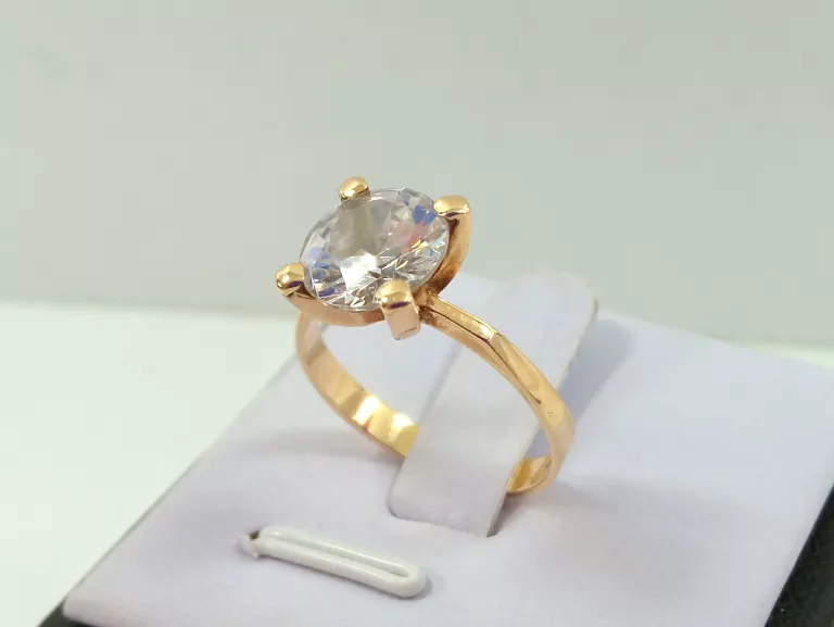 zloty-pierscionek-cyrkonia-585-14k-r16-353g-kolor-dominujacy-205826-225106