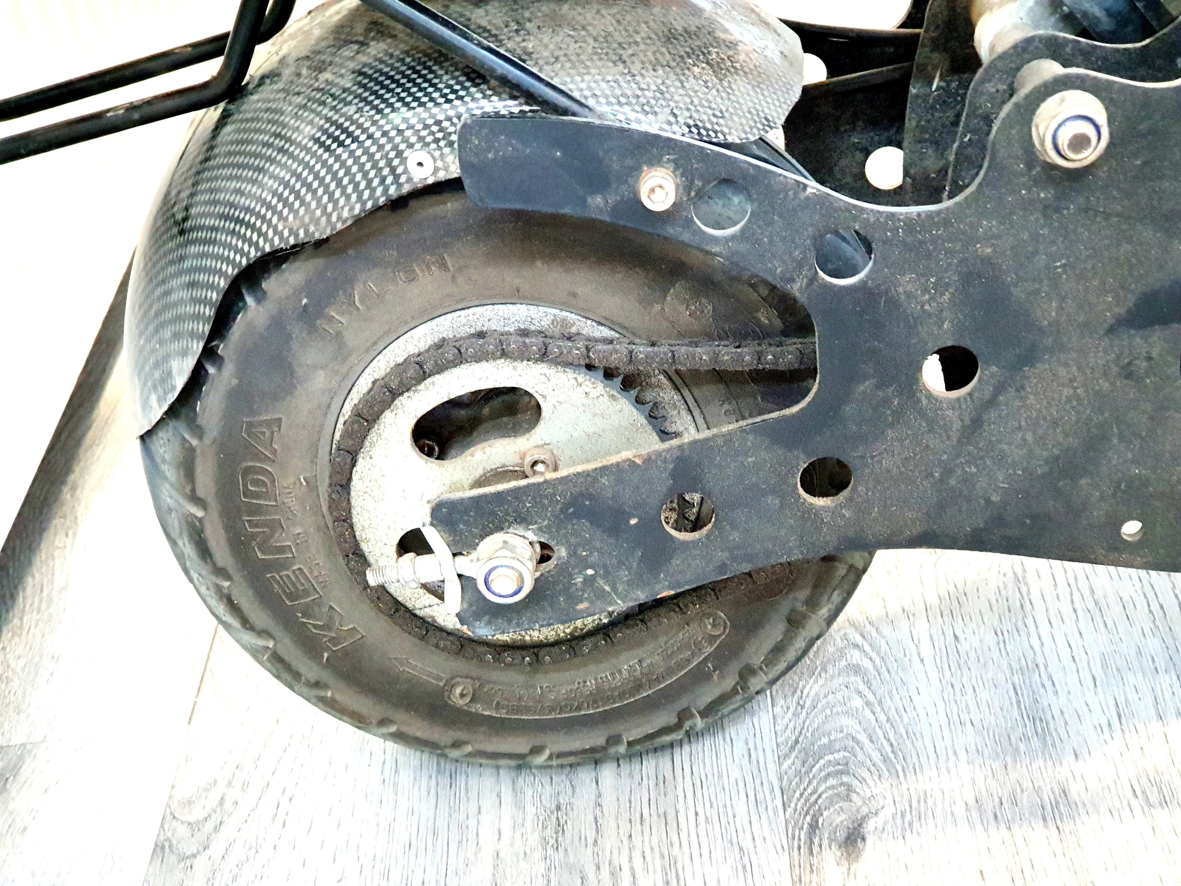 hulajnoga-elektryczna-mach-1-ladowarka-ean-gtin-845423019600