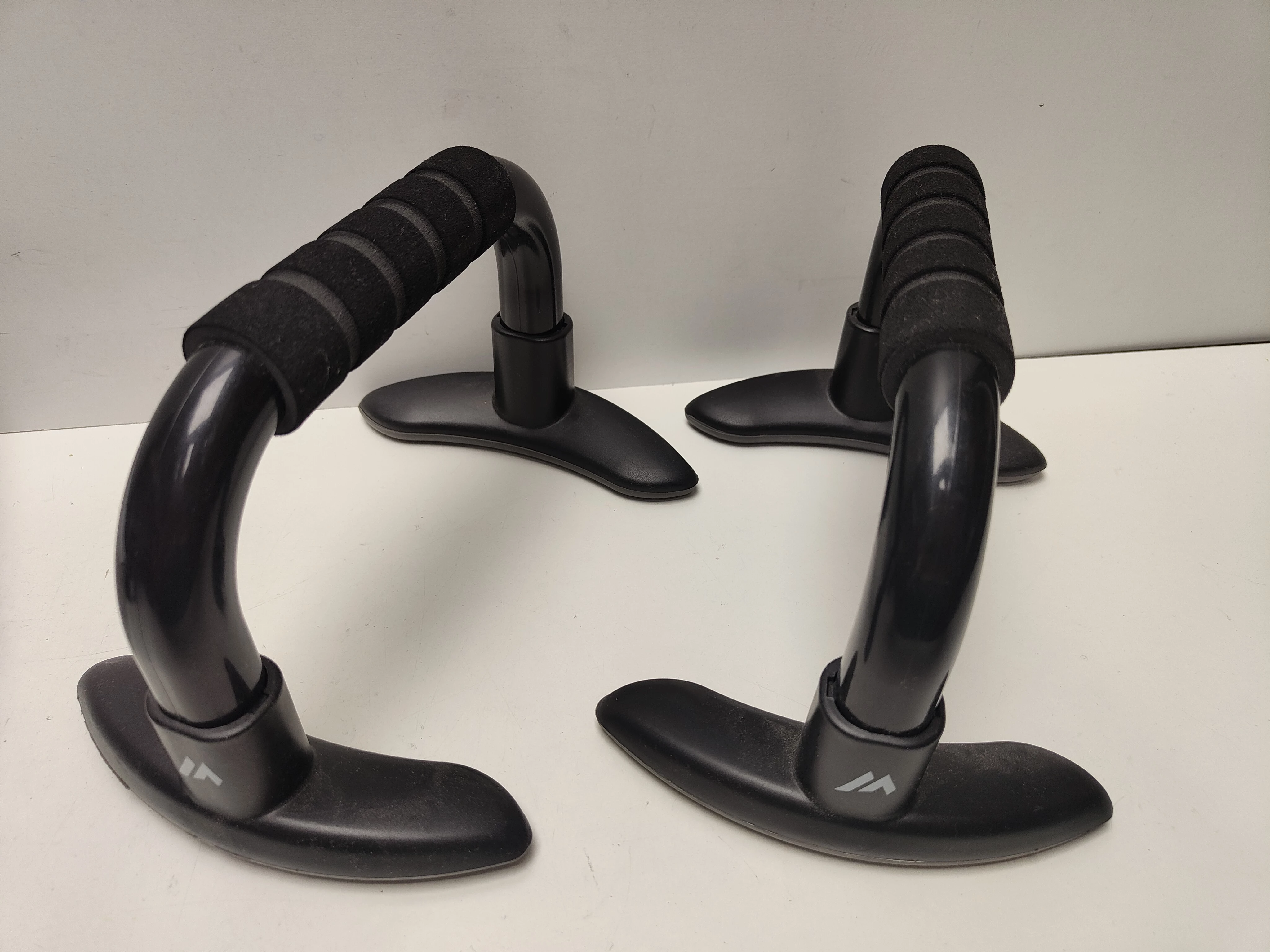 uchwyty-do-pompek-martes-bano-m000136659-osiedle-teatralne-3u15-krakow