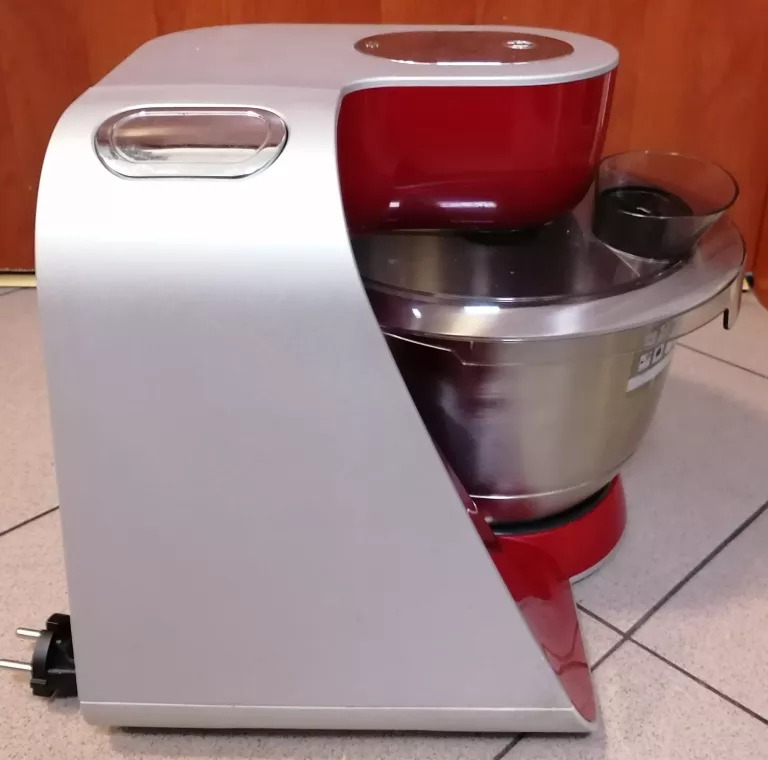 ROBOT BOSCH MUM 55761 KPL BEZ PUDEŁKA