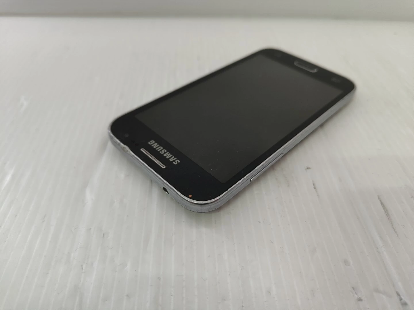 telefon-samsung-core-prime-bn-wbudowana-pamiec-202869-214205