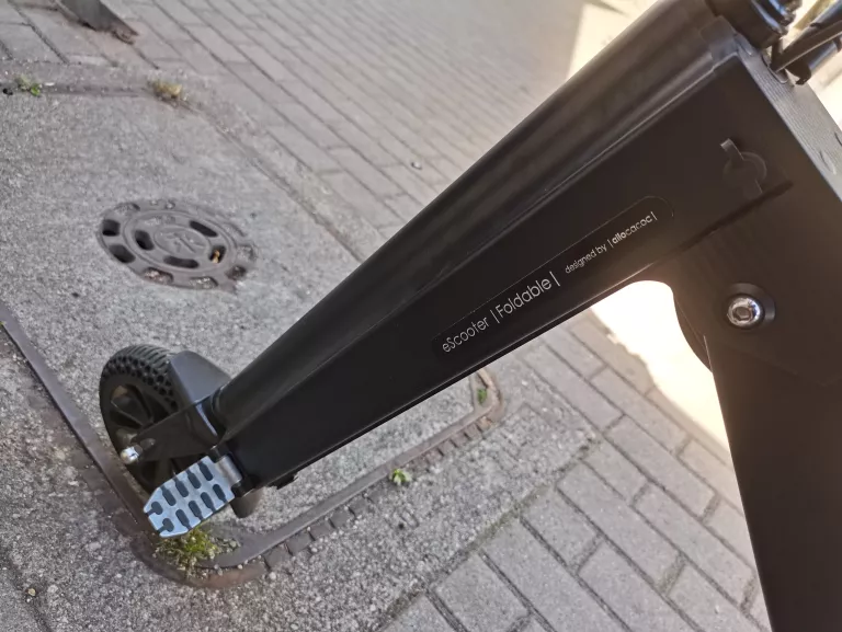 SKUTER ELEKTRYCZNY SKŁADANY ALLOCACOC SCOOTER