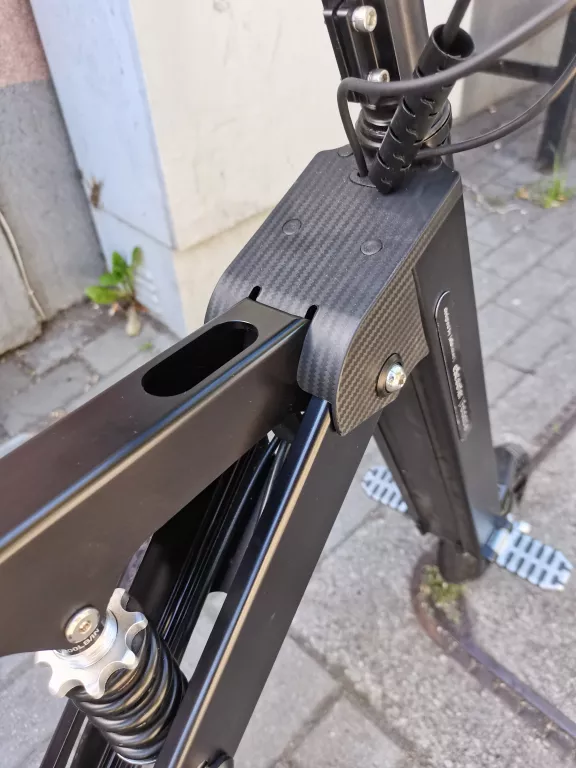 SKUTER ELEKTRYCZNY SKŁADANY ALLOCACOC SCOOTER
