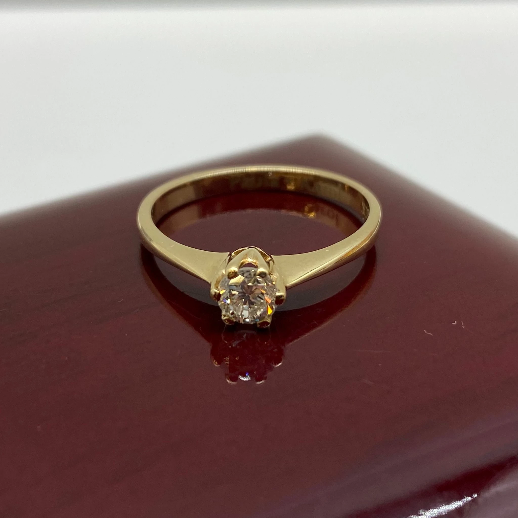 pierscionek-z-brylantem-au585-r-15-211-g-material-15835-2