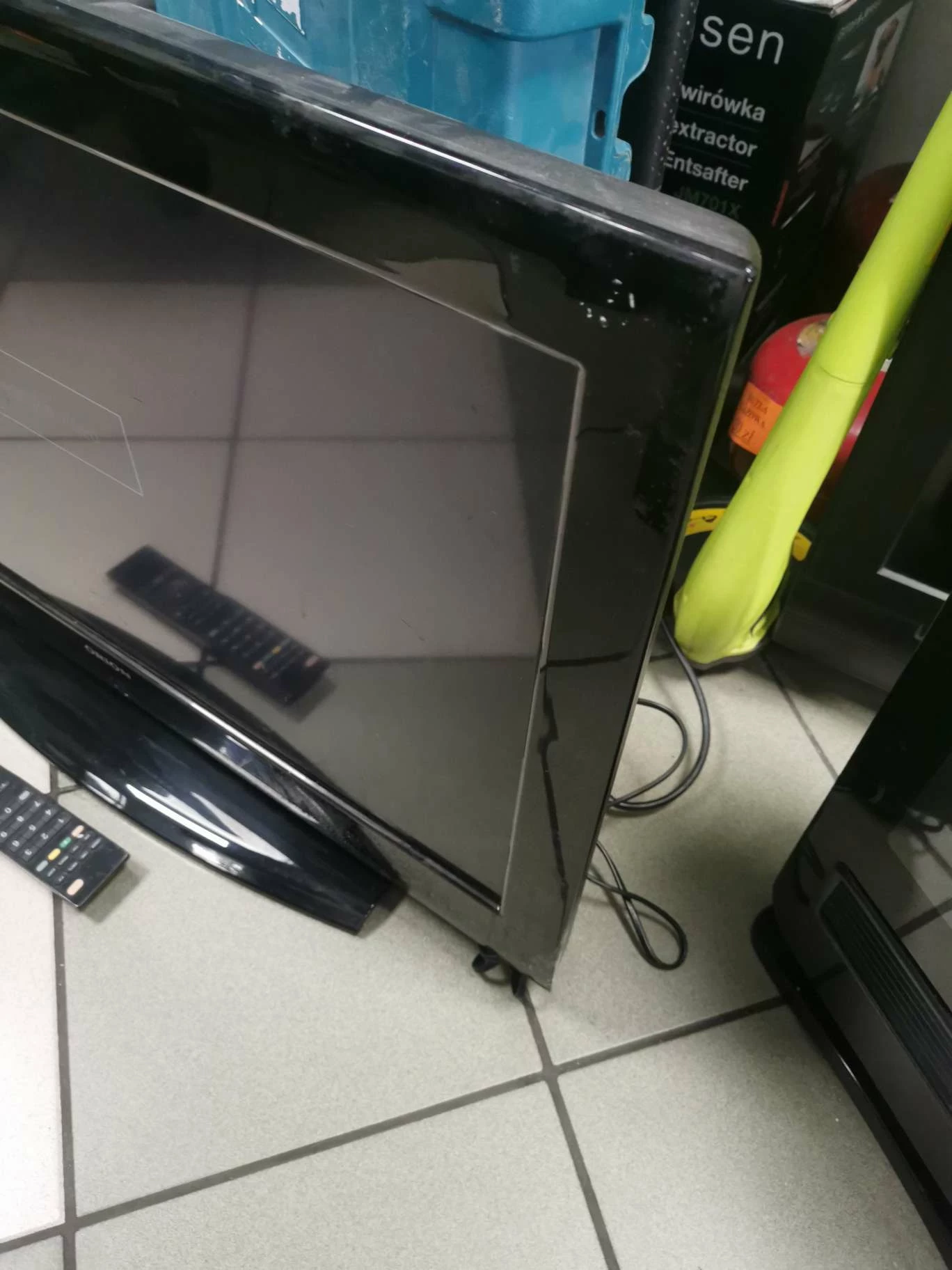 telewizor-orion-32-cale-32plt906-pilot-marka-orion