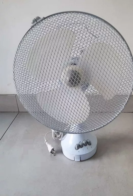 WENTYLATOR STOŁOWY TESCO DF1218W