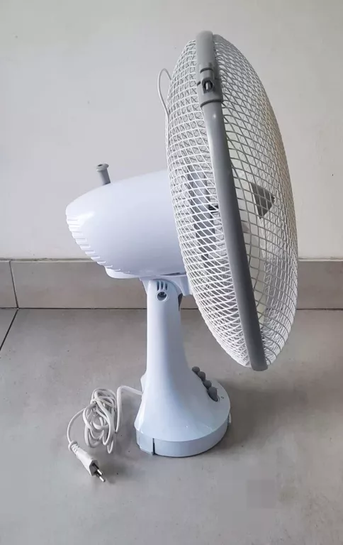 WENTYLATOR STOŁOWY TESCO DF1218W