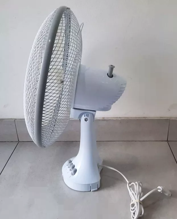 WENTYLATOR STOŁOWY TESCO DF1218W