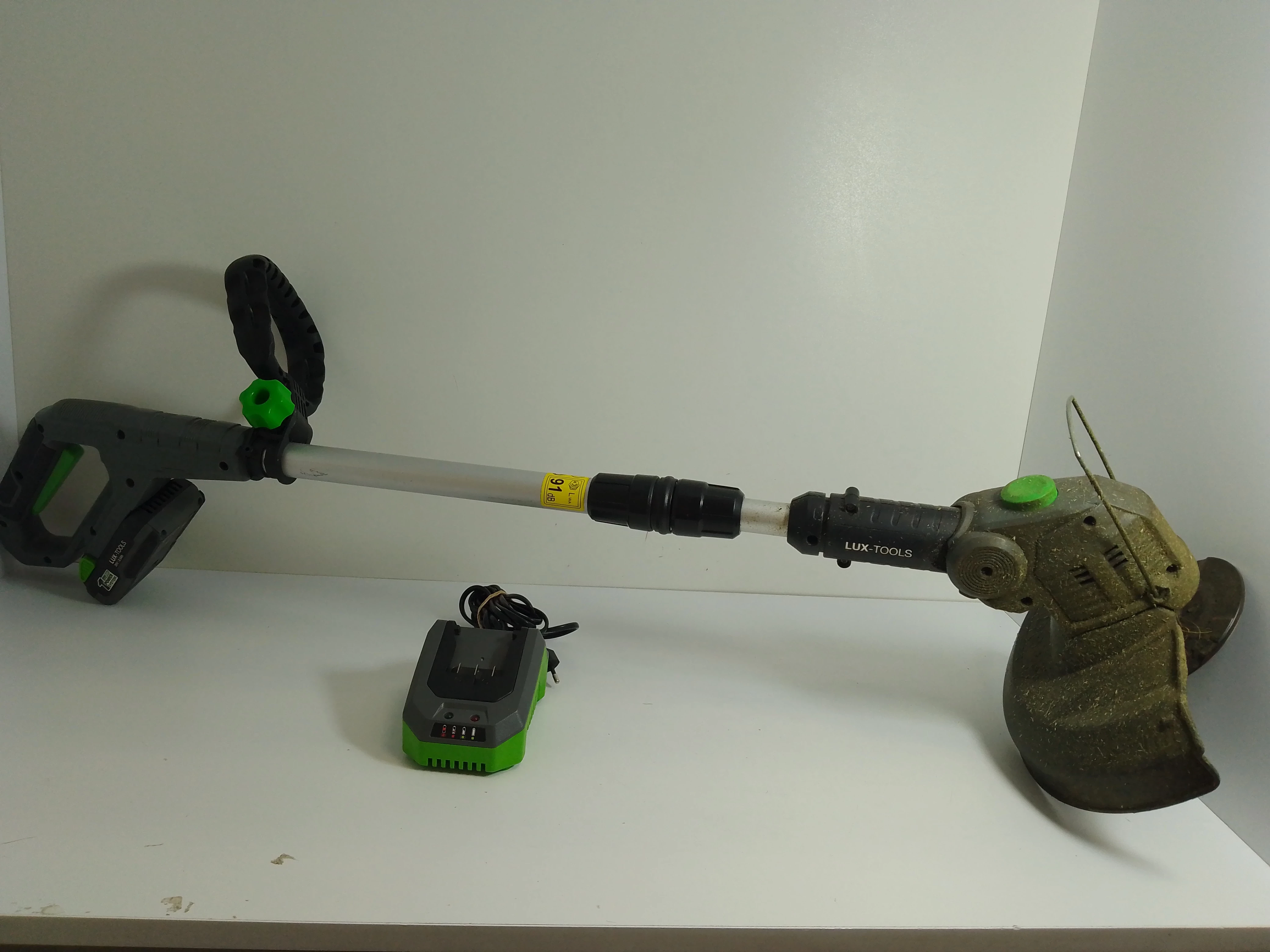 lux-tools-podkaszarka-akumulatorowa-20-v-set-mrongowiusza-7-olsztyn