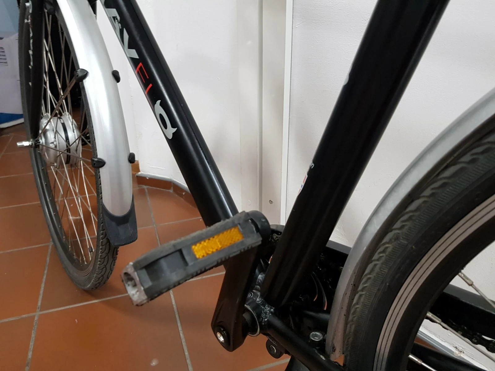 rower-elektryczny-diavelo-urban-size-53-rozmiar-kola-inny