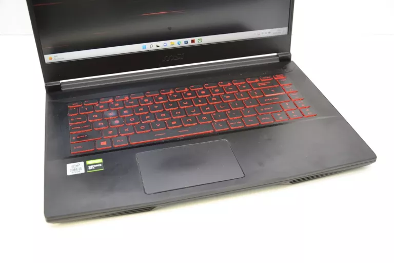 LAPTOP MSI GF63 THIN  8GB 512GB SSD