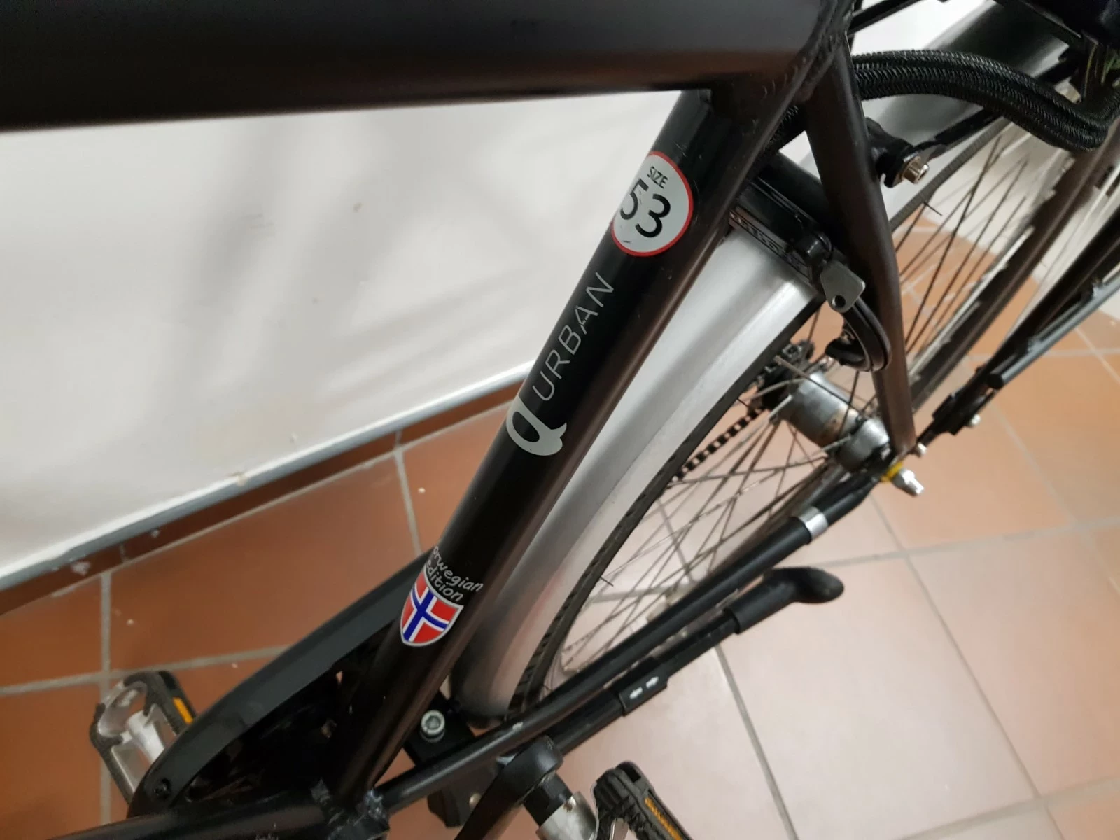 rower-elektryczny-diavelo-urban-size-53-kolor-czarny