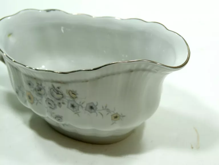 PORCELANOWA SOSJERKA WAŁBRZYCH