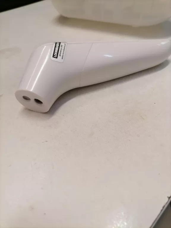 TERMOMETR BEZDOTYKOWY MICROLIFE NC200