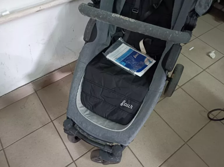 WÓZEK SPACEROWY CARETERO FOUR
