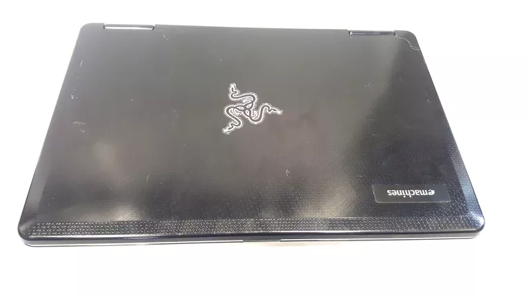 laptop-emachines-e525-zas-przekatna-ekranu-156