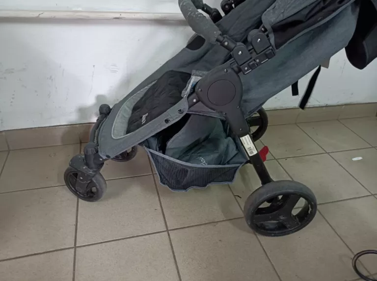 WÓZEK SPACEROWY CARETERO FOUR