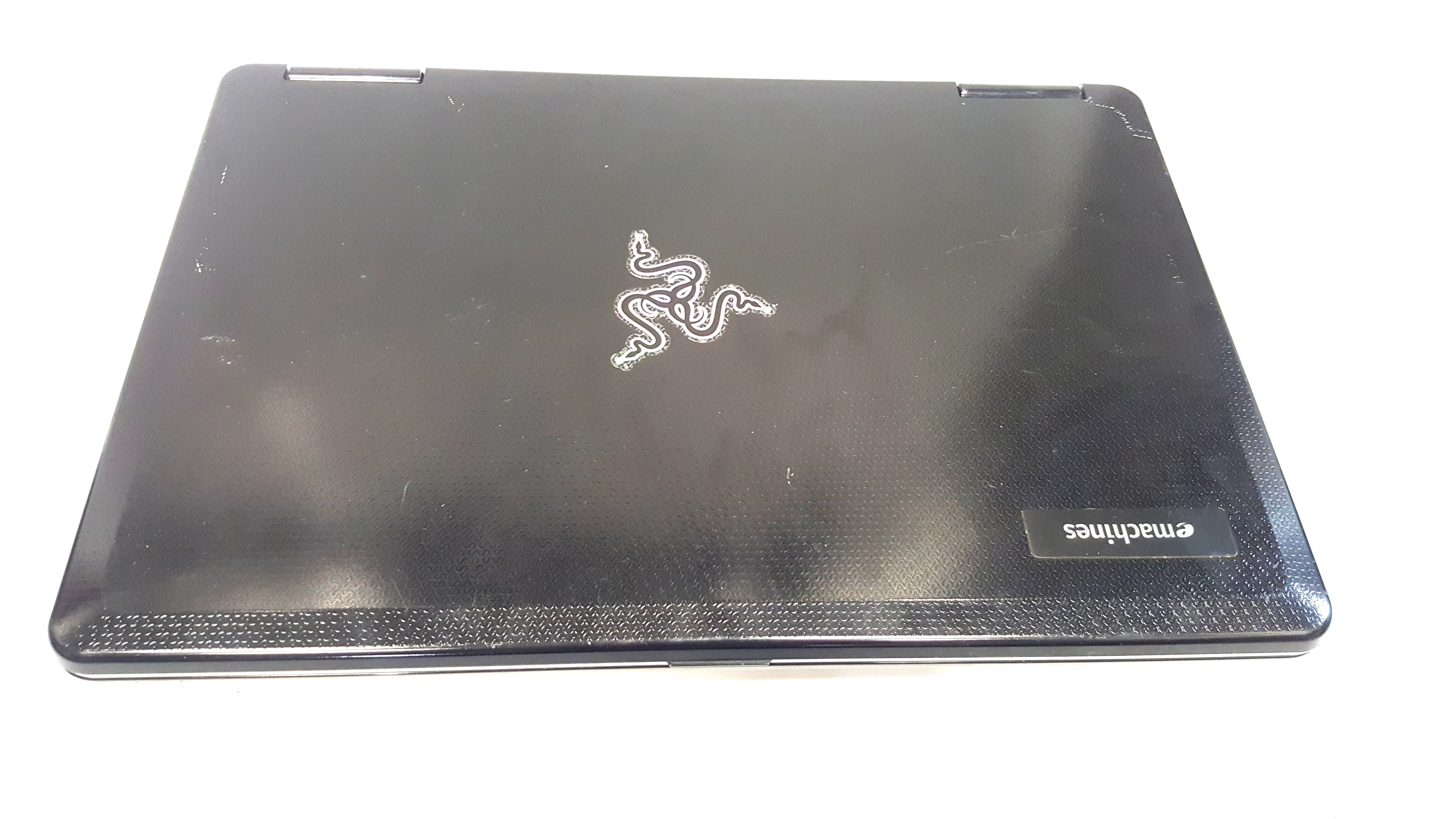 laptop-emachines-e525-zas-przekatna-ekranu-156