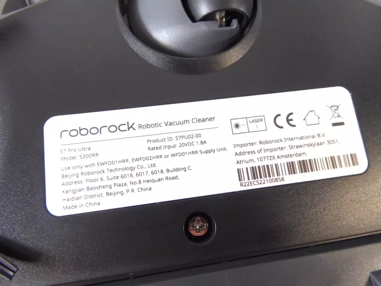 ROBOROCK S7 PRO ULTRA ZE STACJĄ WIELOFUNKCYJNĄ