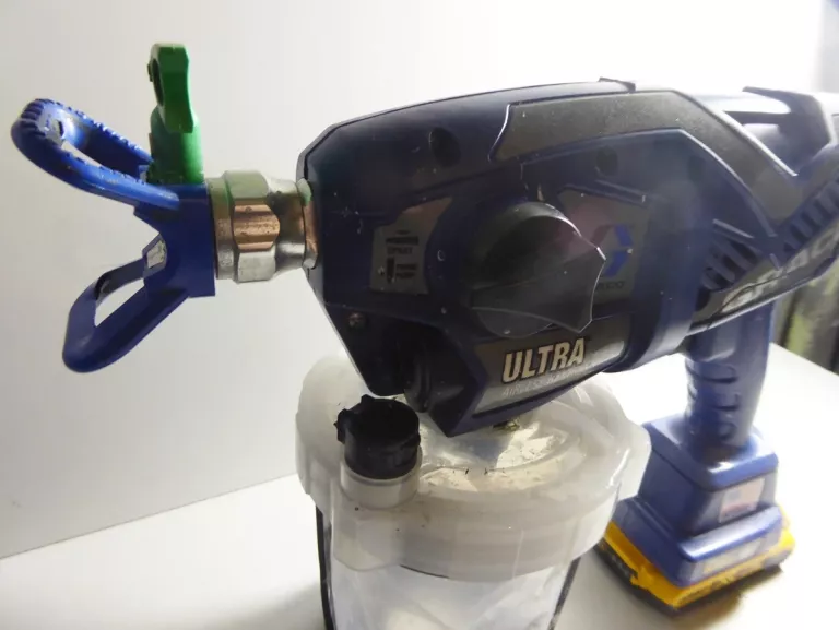 pistolet-ultra-graco-17m366-w-torbie-ean-gtin-755652390244