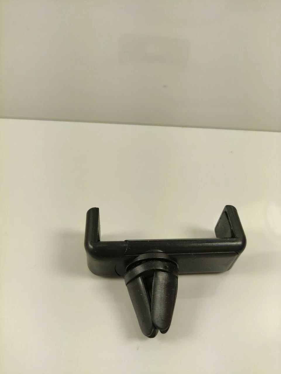 29-uchwyt-samochodowy-na-telefon-na-wentylacje-stan-11323-2